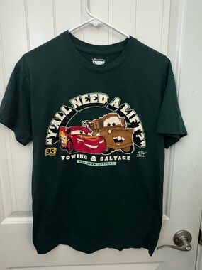 Disney Pixar Cars “Y’all Need a Lift?” Graphic Tee | Lightning McQueen A